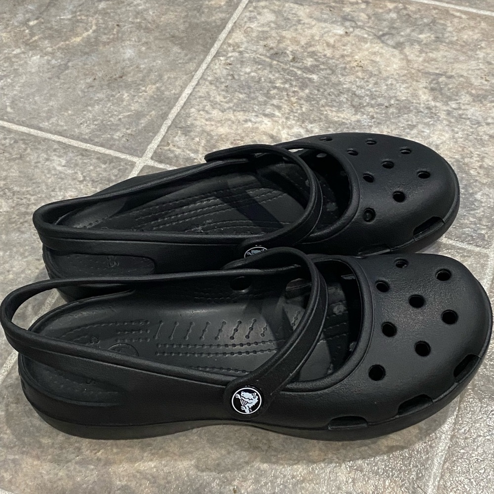 CROCS Black Mary Jane Clogs “nwot”